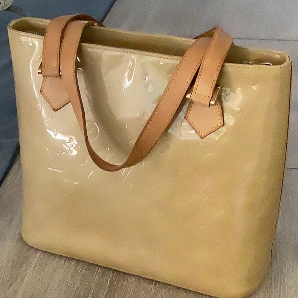Authentic LV Monogram Vernis Tote Tan